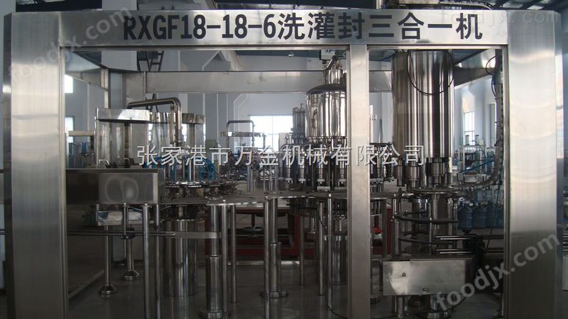 巴氏杀菌机：食品饮料生产中的关键环节**